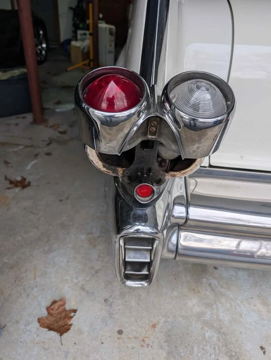 1957 Cadillac DeVille - Image 12 of 17