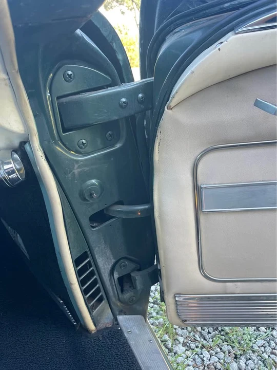 1957 Cadillac DeVille - Image 18 of 20