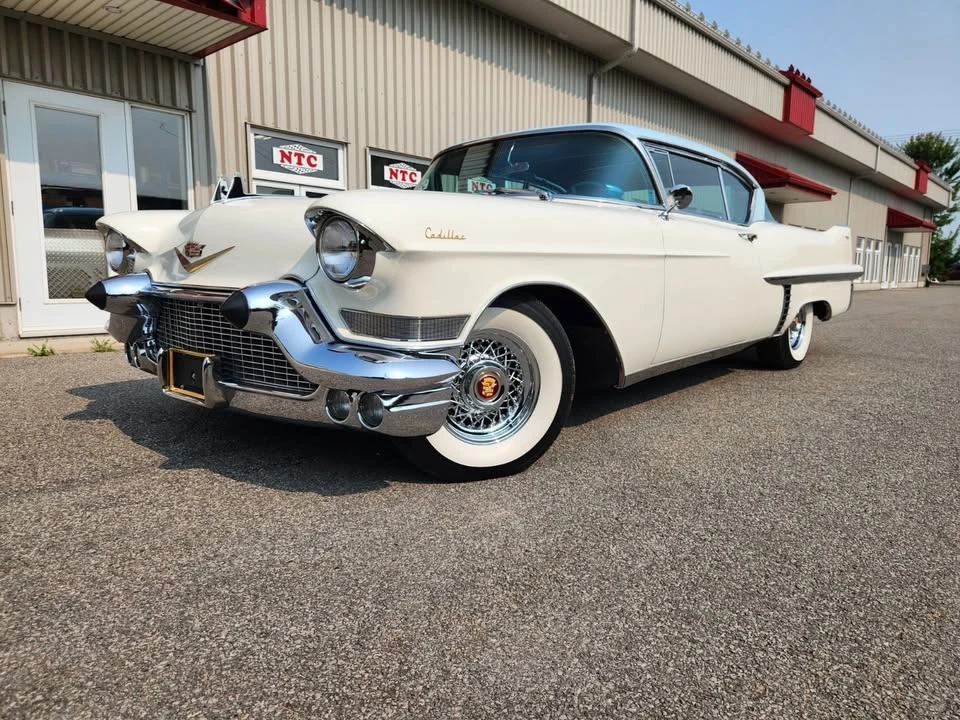 1957 Cadillac DeVille - Image 18 of 19