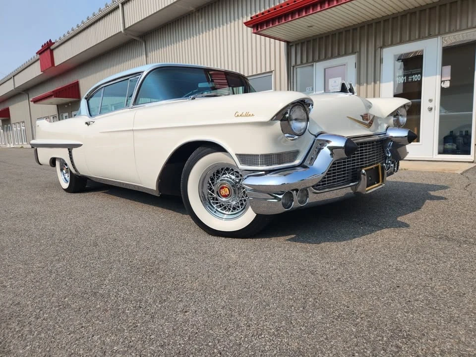1957 Cadillac DeVille - Image 14 of 19