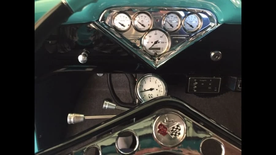 1957 Chevrolet Task Force - Image 7 of 12