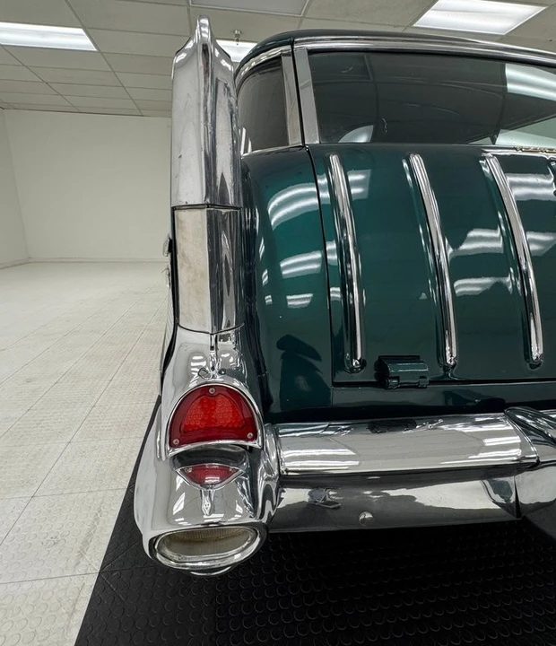 1957 Chevrolet Tri-Five Bel Air Sedan & Wagon - Image 23 of 31