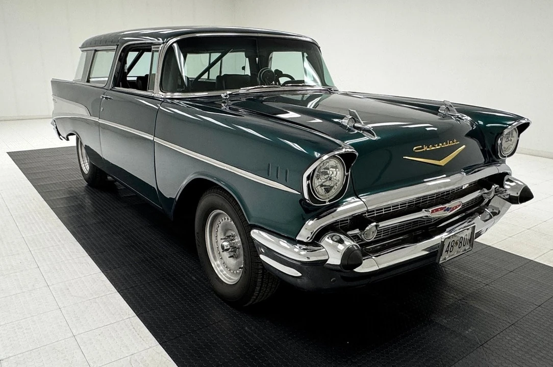 1957 Chevrolet Tri-Five Bel Air Sedan & Wagon - Image 7 of 31