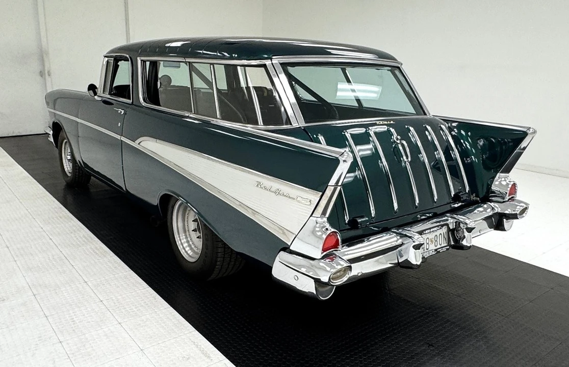 1957 Chevrolet Tri-Five Bel Air Sedan & Wagon - Image 3 of 31