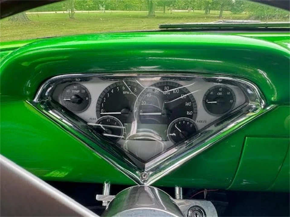 1957 Chevrolet Task Force - Image 17 of 31