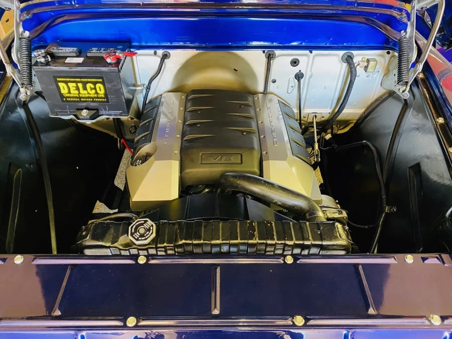 1957 Chevrolet Task Force - Image 6 of 28