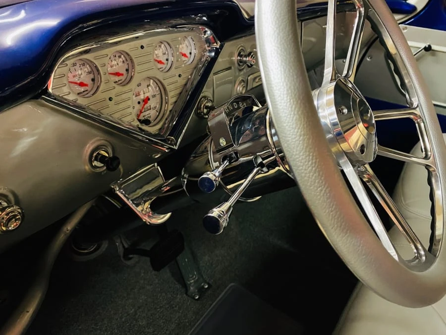 1957 Chevrolet Task Force - Image 5 of 28