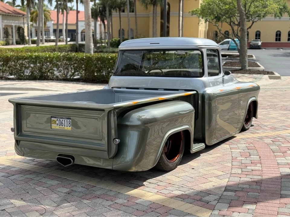 1957 Chevrolet Task Force - Image 6 of 20