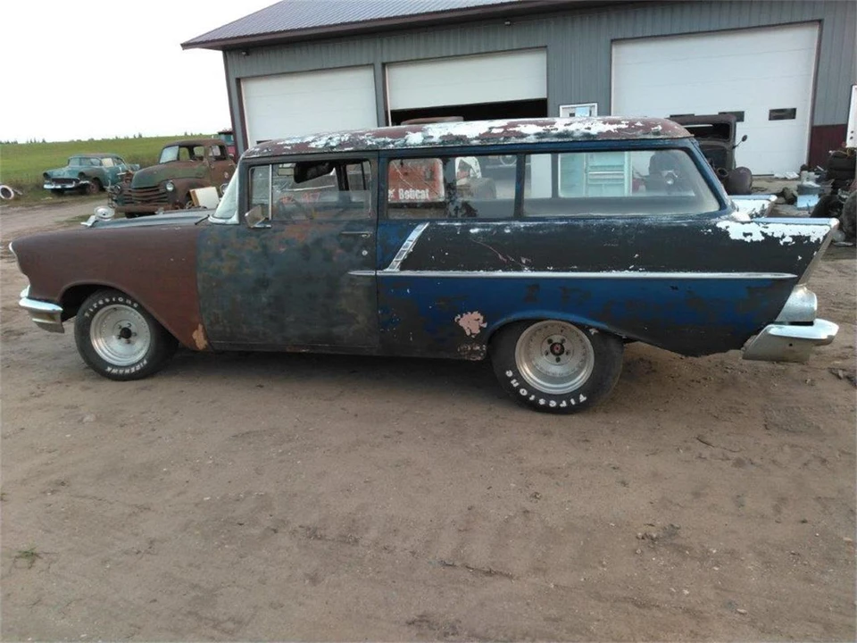 1957 Chevrolet Tri-Five Bel Air Sedan & Wagon - Image 2 of 25