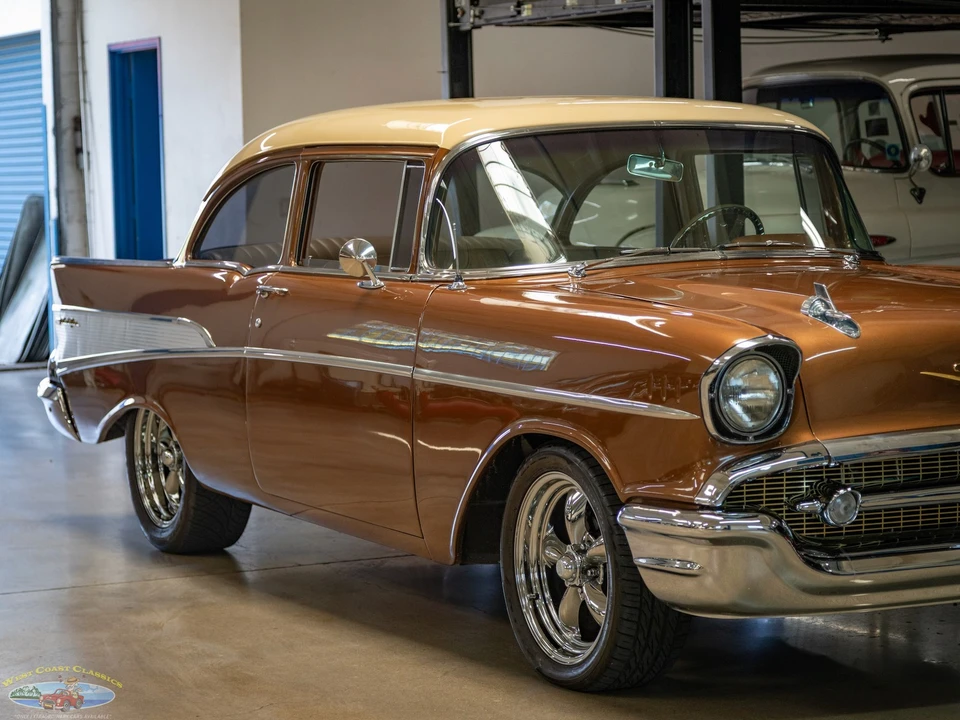 1957 Chevrolet Tri-Five Bel Air 2-Door Hardtop & Coupe - Image 12 of 31