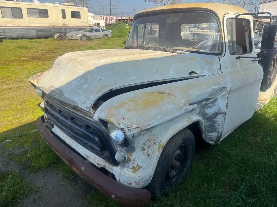 1957 Chevrolet Task Force - Image 5 of 7
