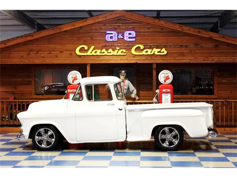 1957 Chevrolet Task Force - Image 2 of 26