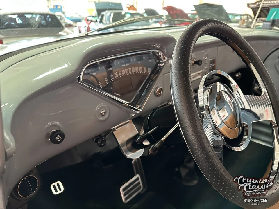 1957 Chevrolet Task Force - Image 30 of 31
