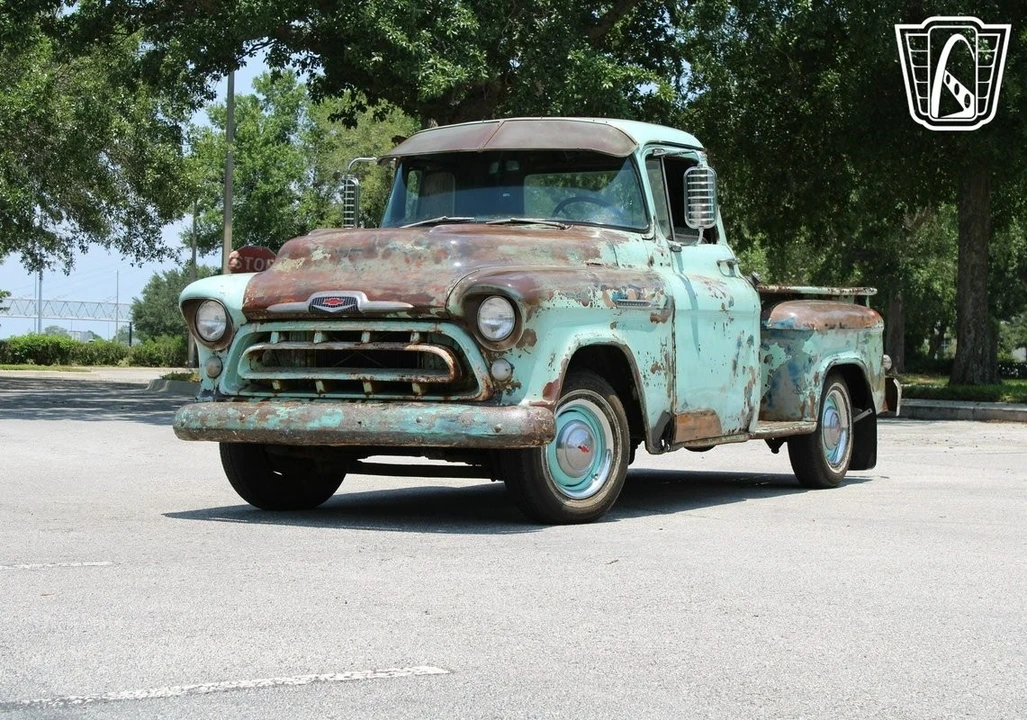 1957 Chevrolet Task Force - Image 8 of 21