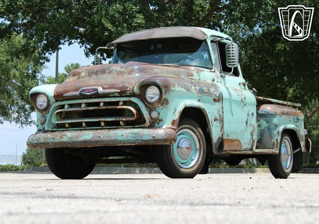 1957 Chevrolet Task Force - Image 5 of 21