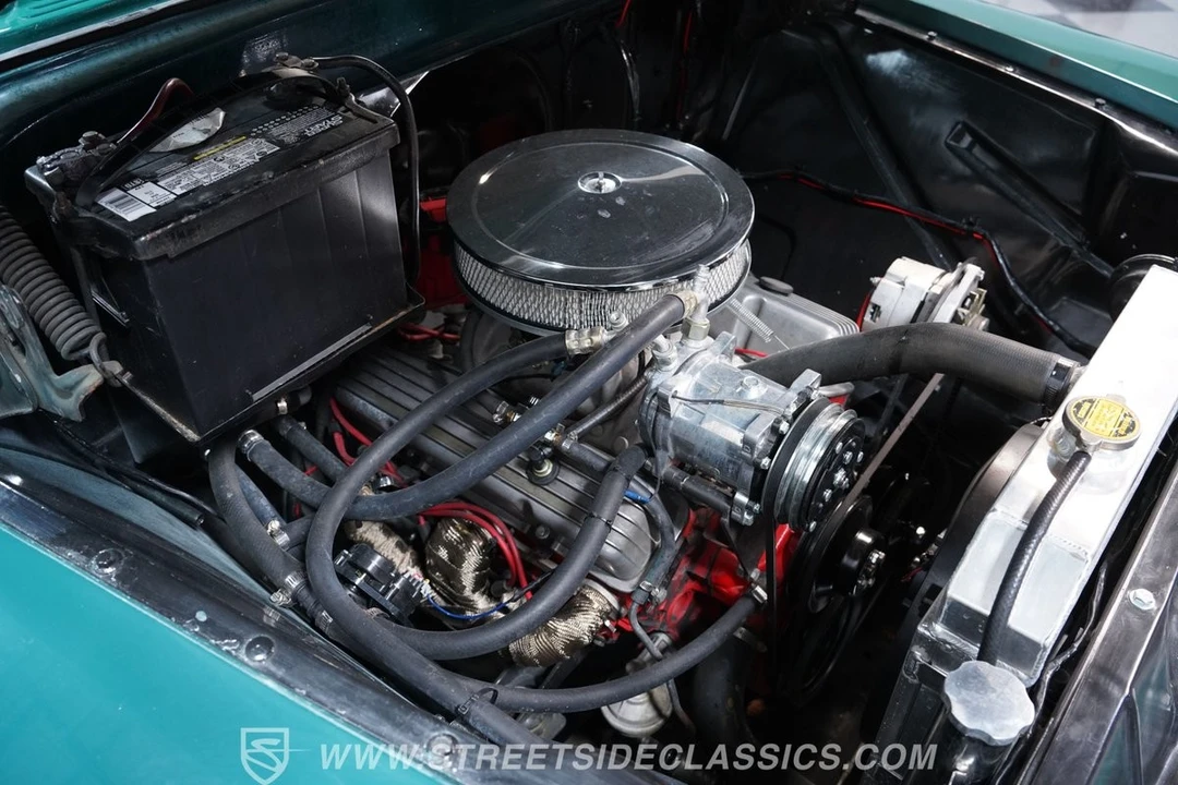 1957 Chevrolet Task Force - Image 27 of 31