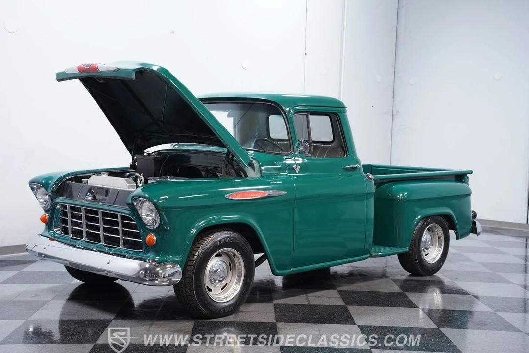 1957 Chevrolet Task Force - Image 26 of 31