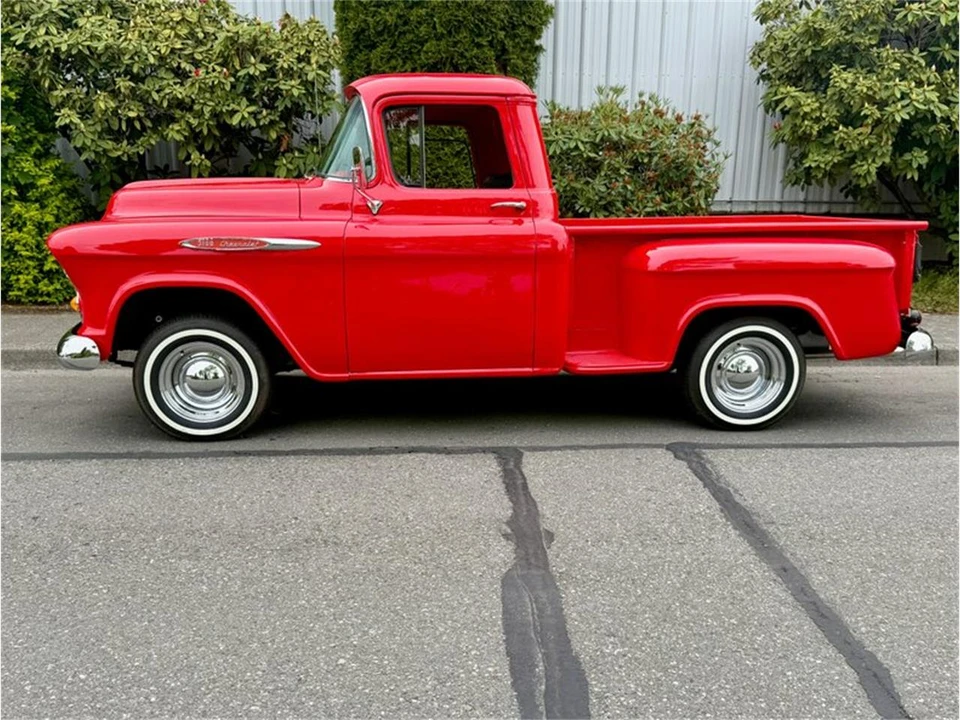 1957 Chevrolet Task Force - Image 22 of 31