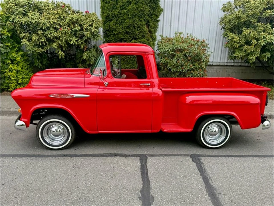 1957 Chevrolet Task Force - Image 24 of 31