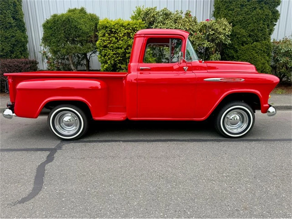 1957 Chevrolet Task Force - Image 15 of 31
