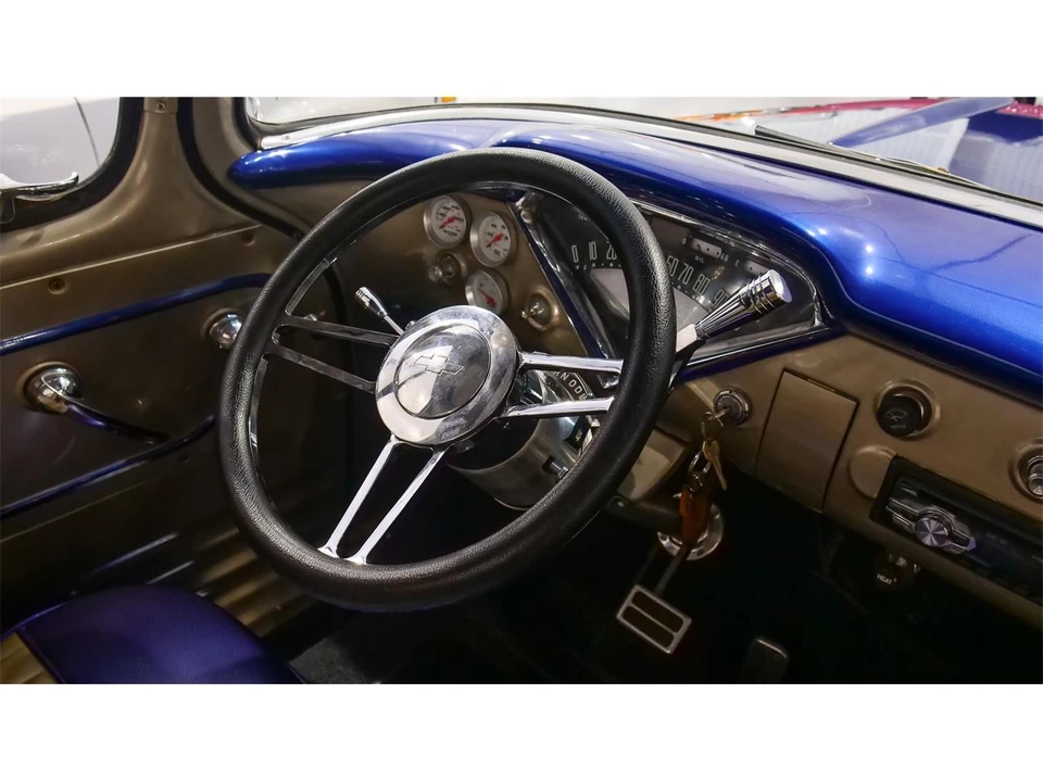 1957 Chevrolet Task Force - Image 26 of 31