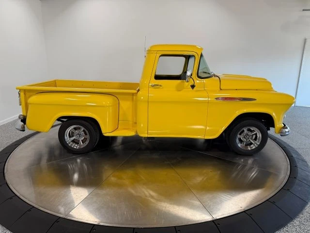 1957 Chevrolet Task Force - Image 20 of 31