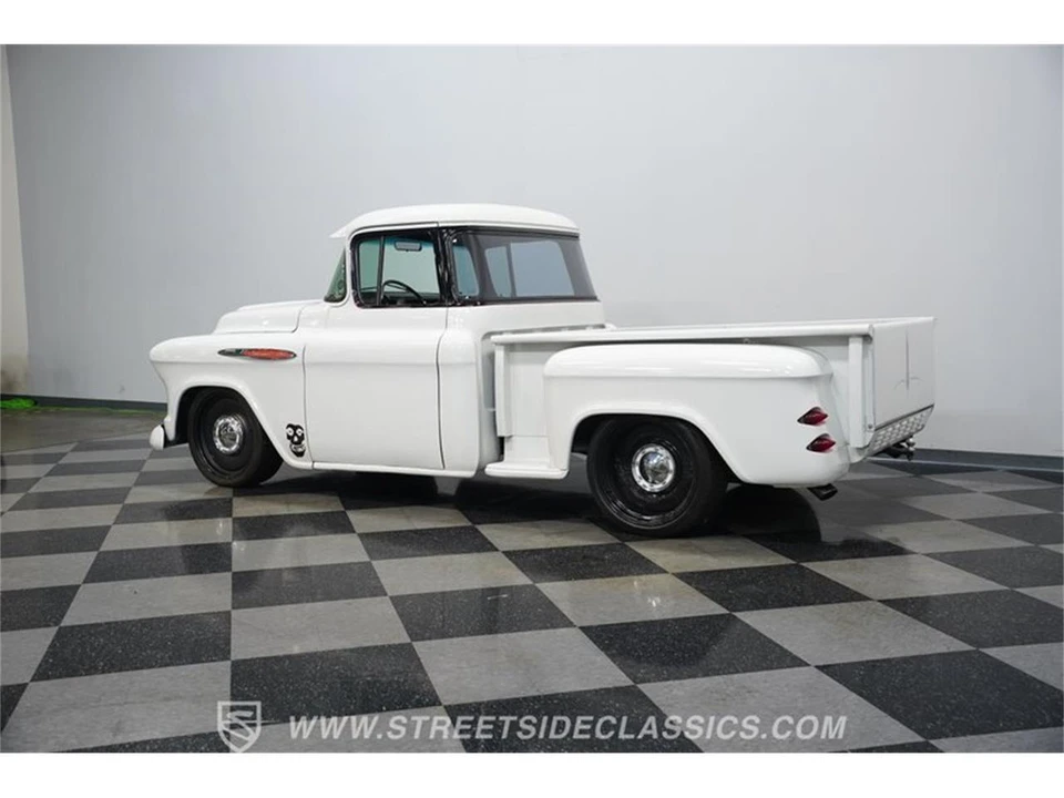 1957 Chevrolet Task Force - Image 7 of 31