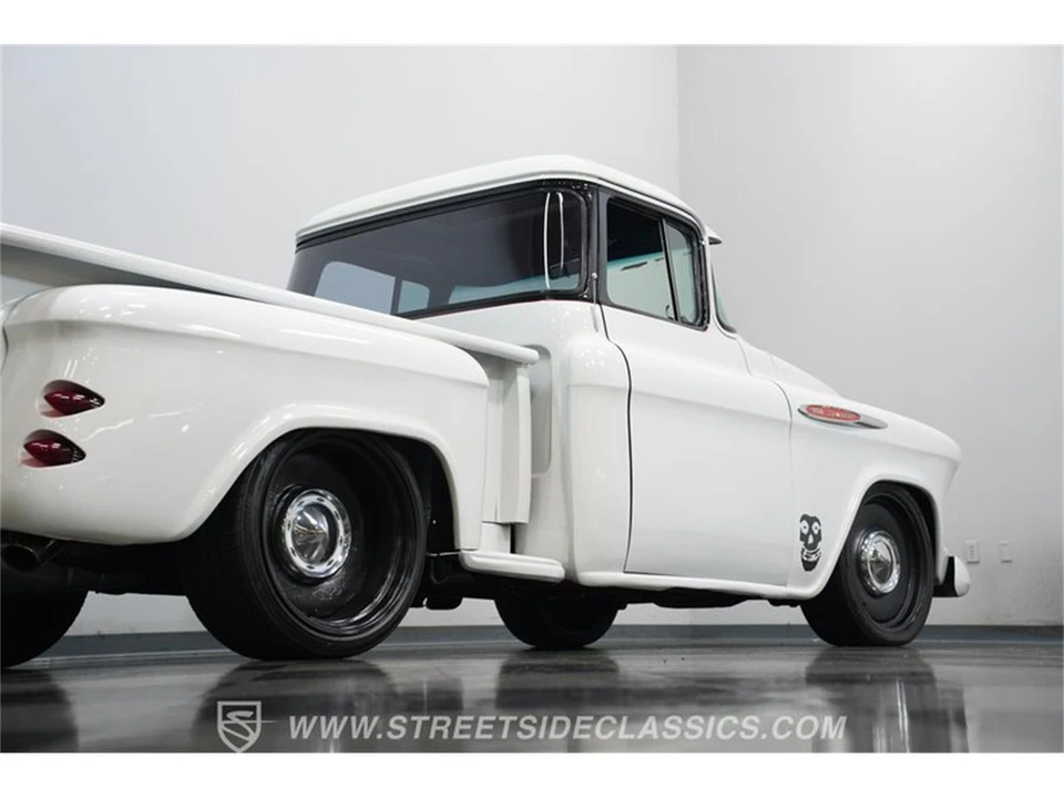1957 Chevrolet Task Force - Image 24 of 31