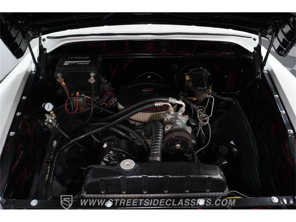 1957 Chevrolet Task Force - Image 29 of 31