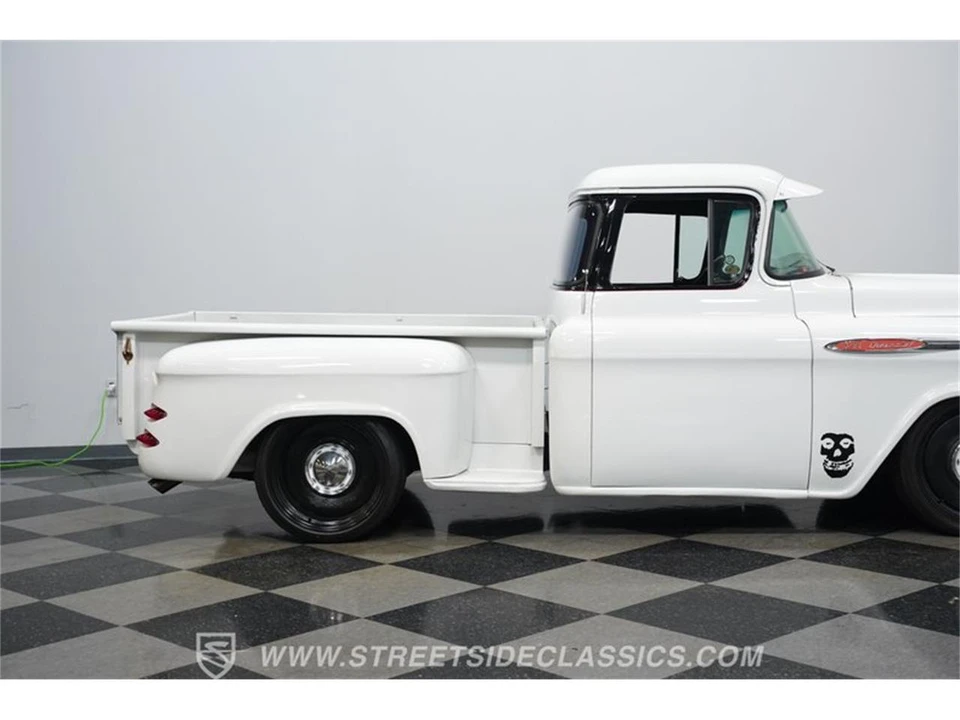 1957 Chevrolet Task Force - Image 25 of 31