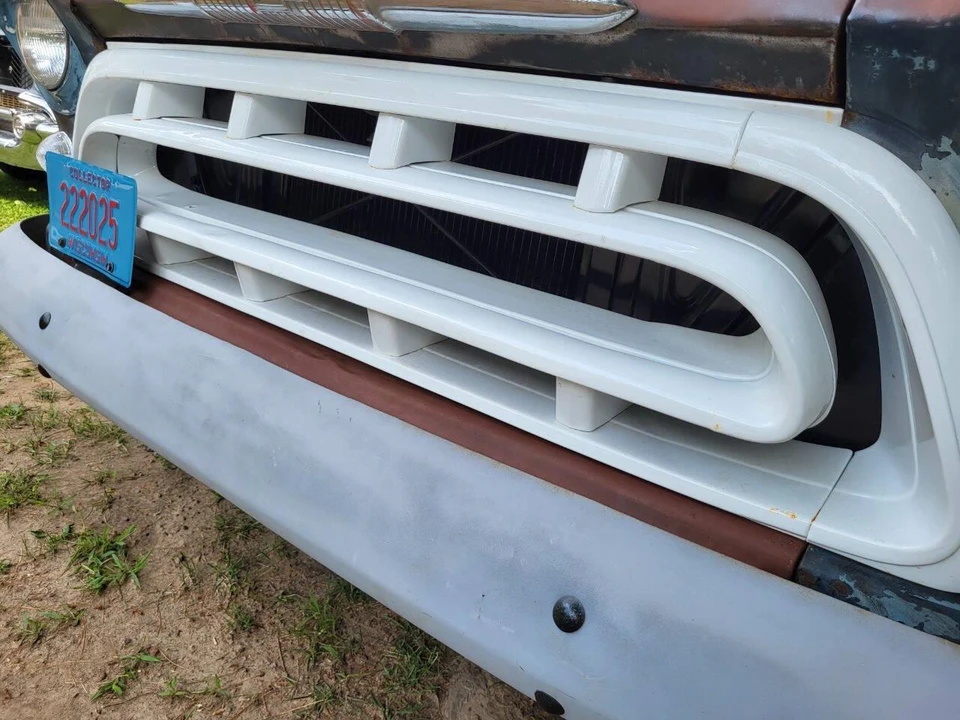 1957 Chevrolet Task Force - Image 23 of 31