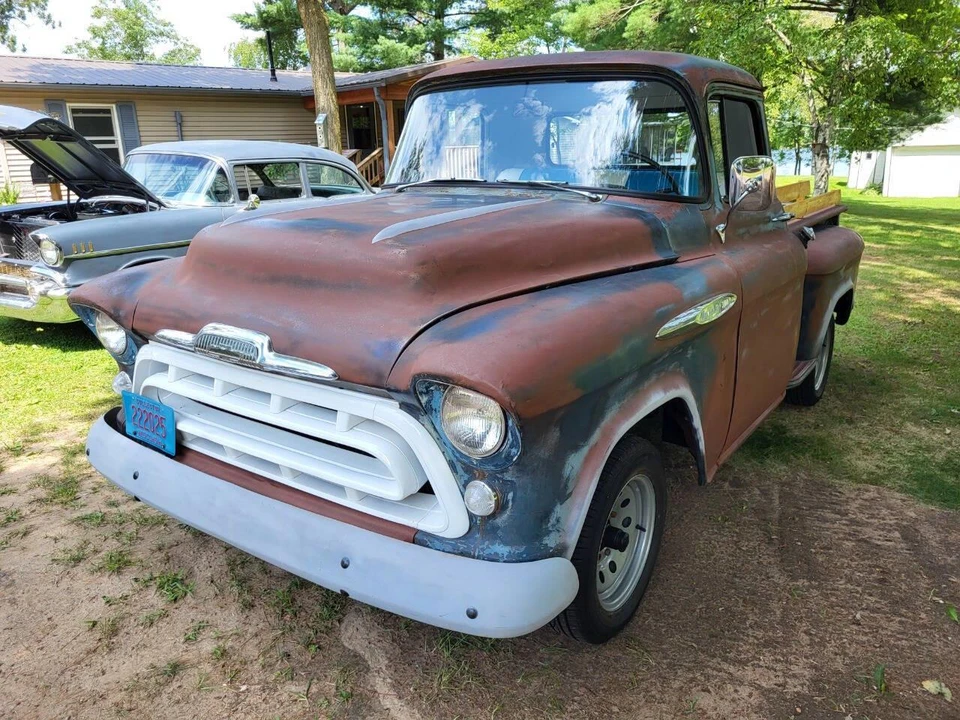 1957 Chevrolet Task Force - Image 10 of 31