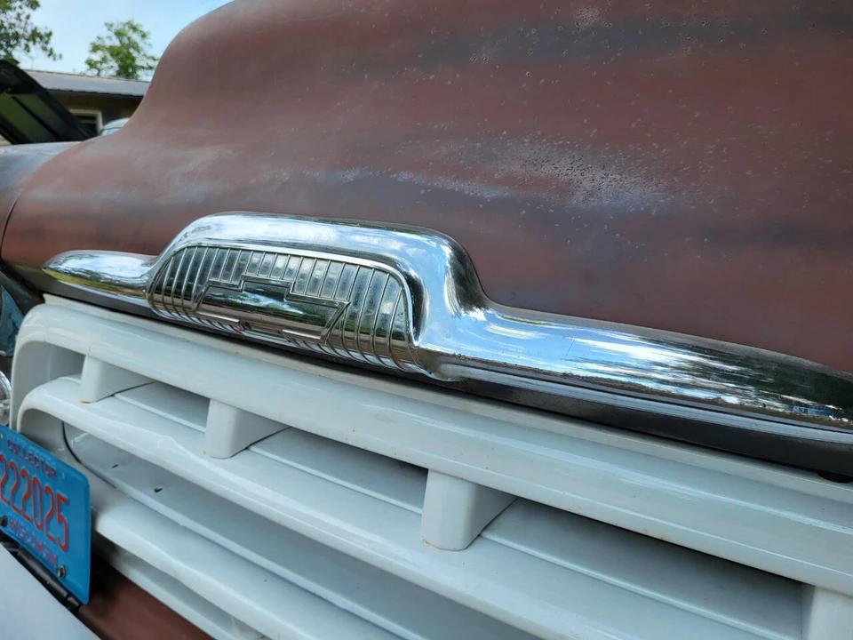 1957 Chevrolet Task Force - Image 24 of 31