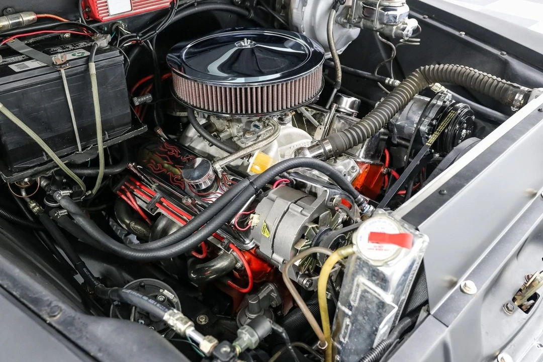 1957 Chevrolet Task Force - Image 10 of 21