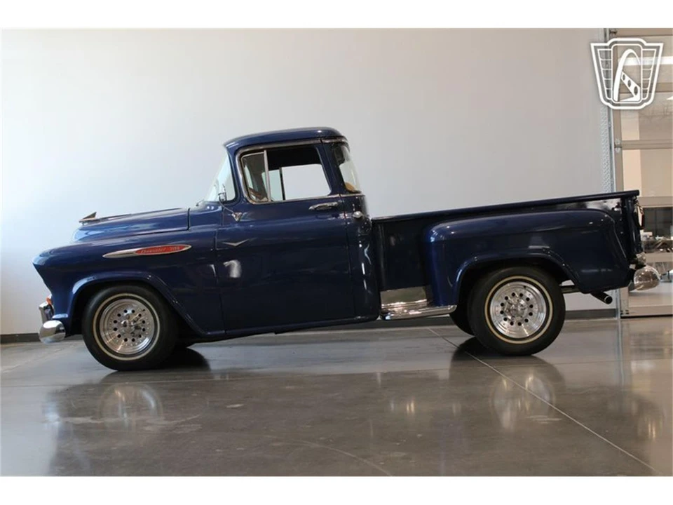 1957 Chevrolet Task Force - Image 26 of 31