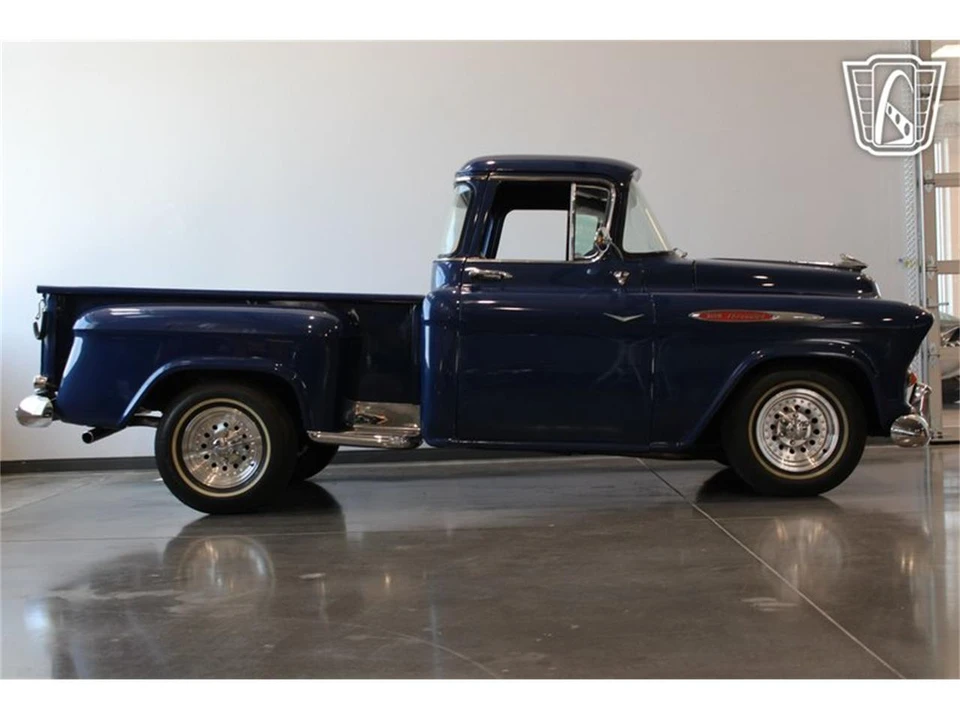 1957 Chevrolet Task Force - Image 22 of 31
