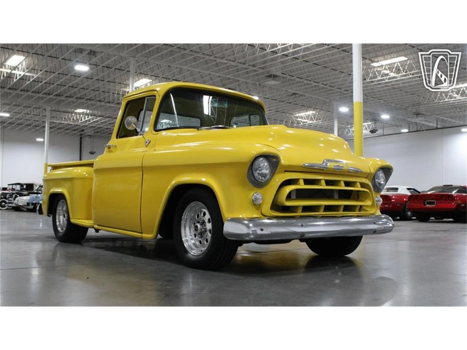 1957 Chevrolet Task Force - Image 25 of 31