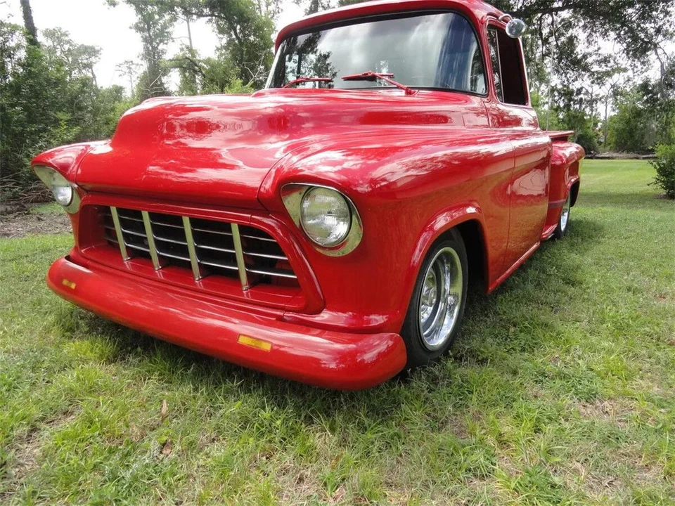 1957 Chevrolet Task Force - Image 7 of 31