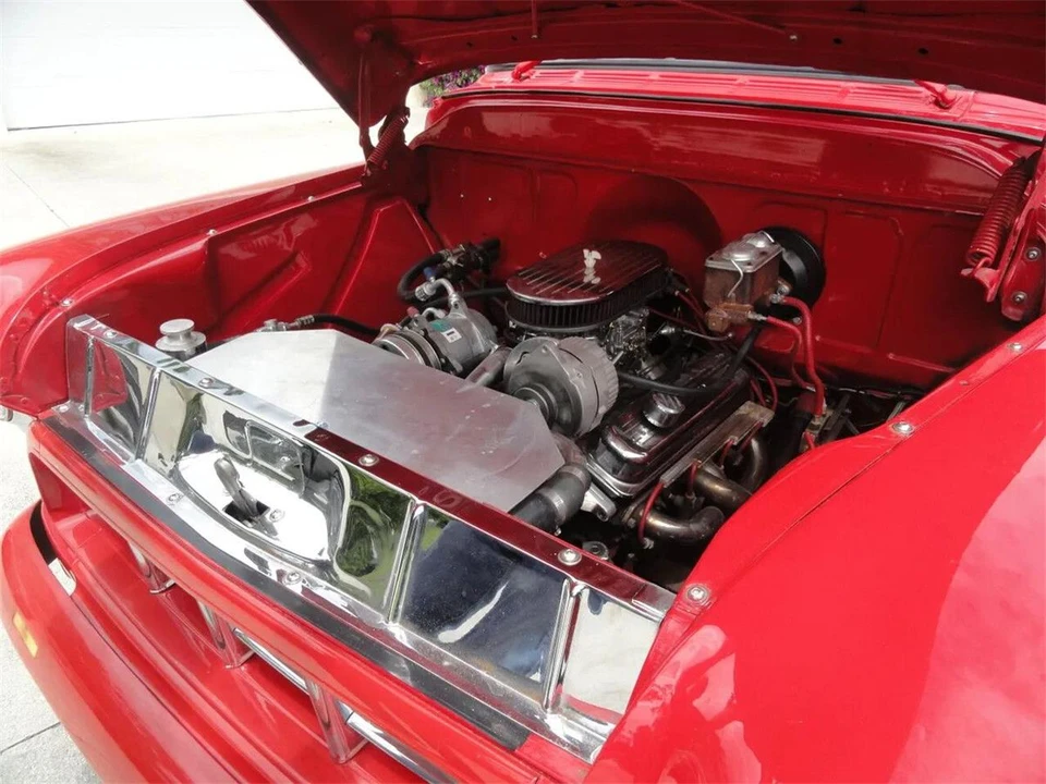 1957 Chevrolet Task Force - Image 30 of 31