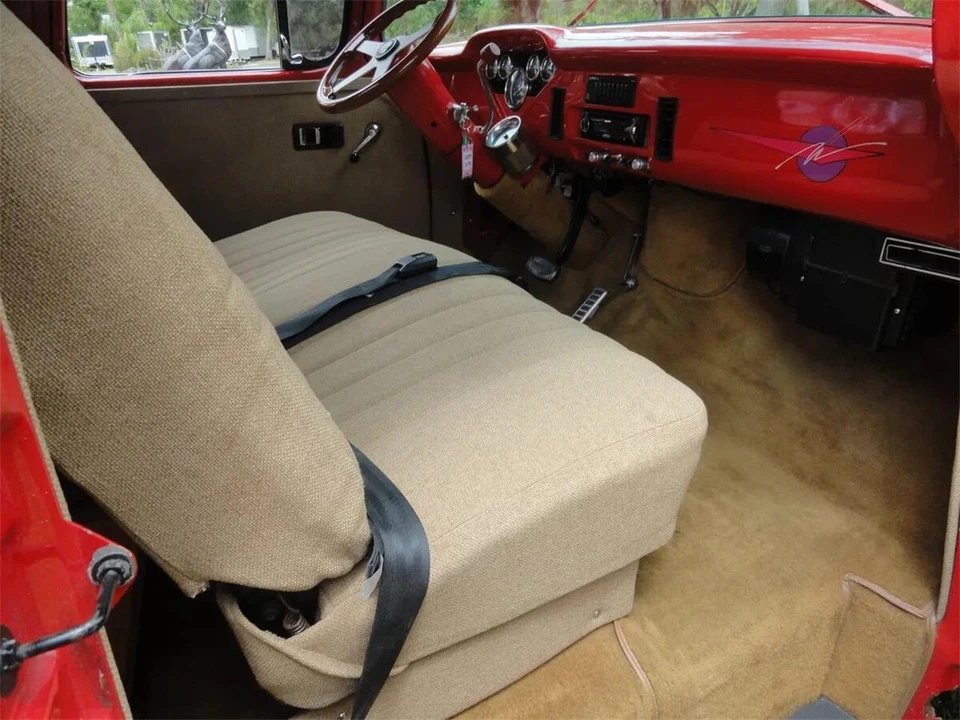 1957 Chevrolet Task Force - Image 21 of 31
