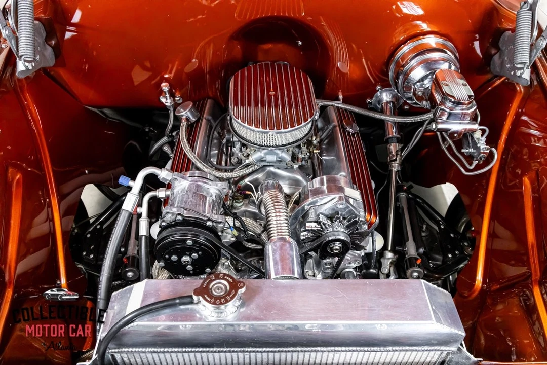 1957 Chevrolet Task Force - Image 7 of 31
