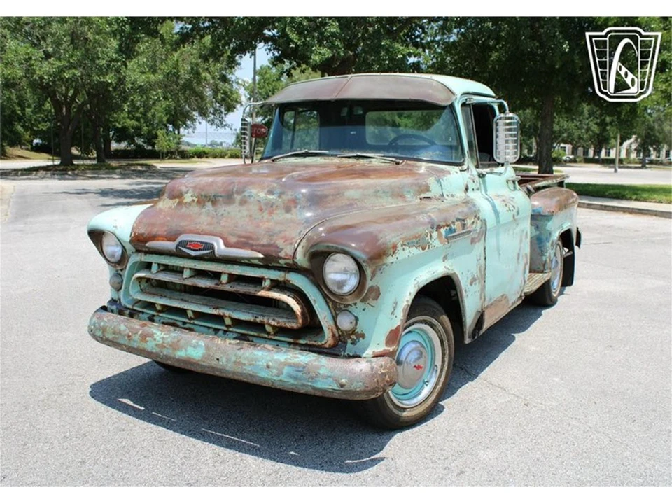 1957 Chevrolet Task Force - Image 11 of 31