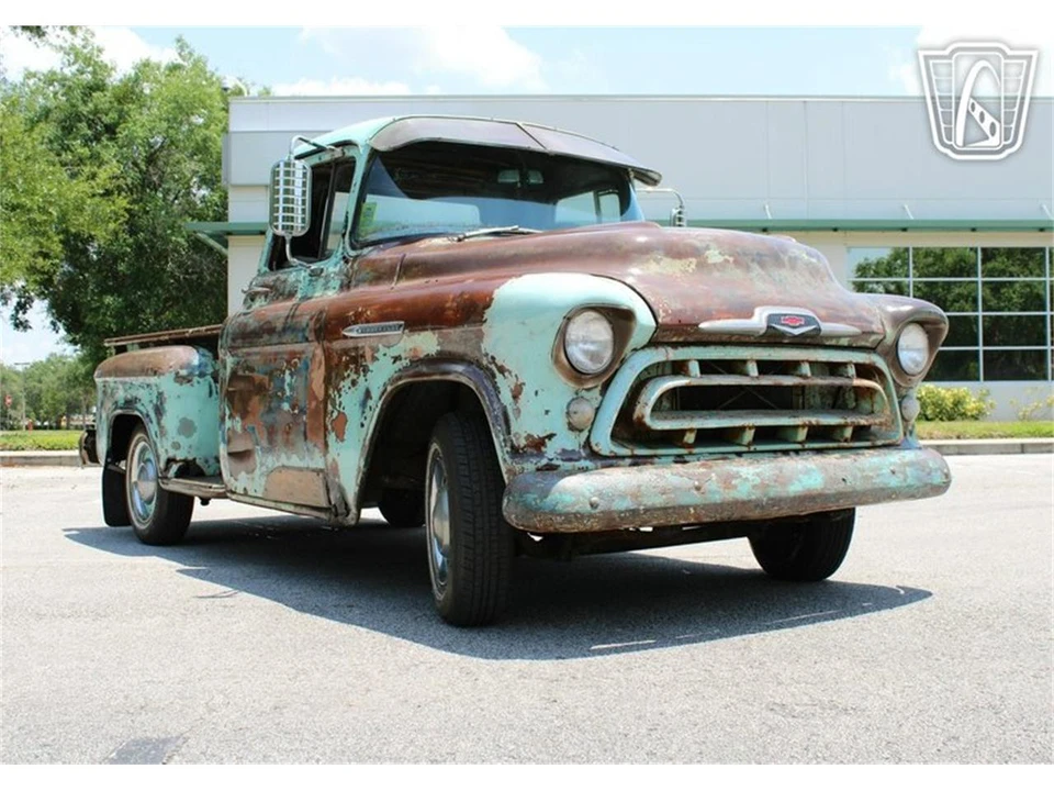 1957 Chevrolet Task Force - Image 7 of 31