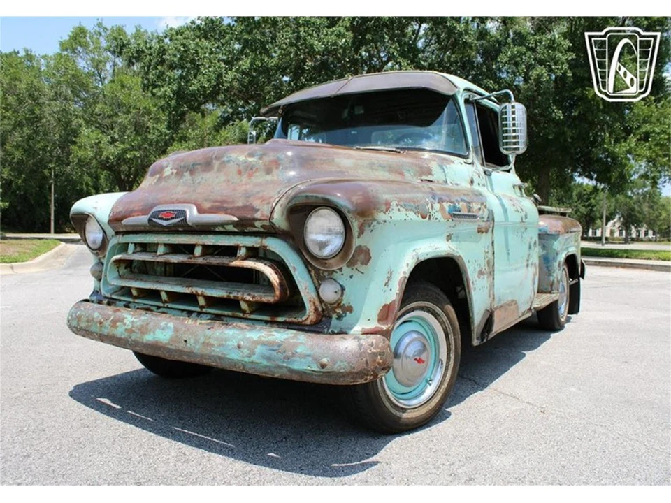 1957 Chevrolet Task Force - Image 27 of 31