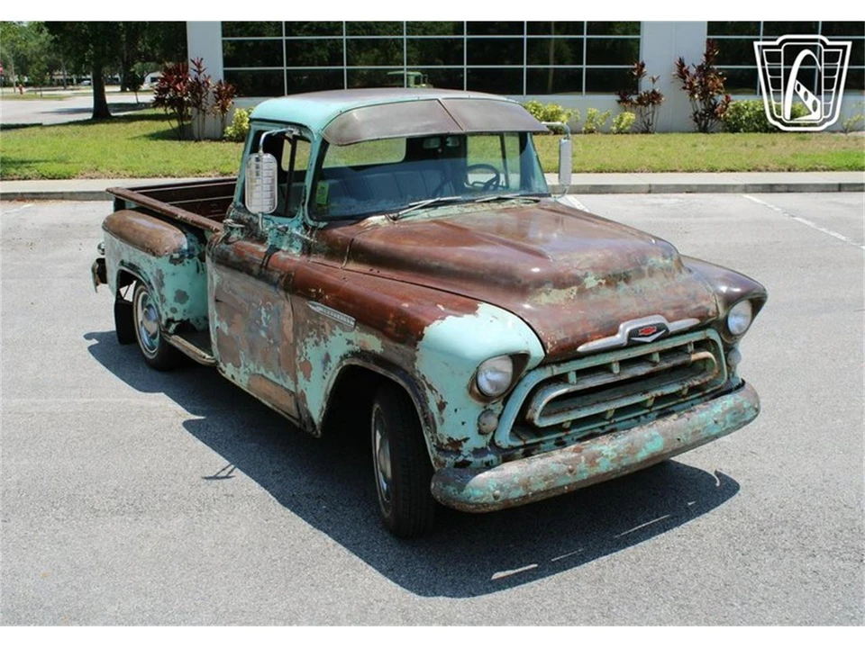 1957 Chevrolet Task Force - Image 9 of 31