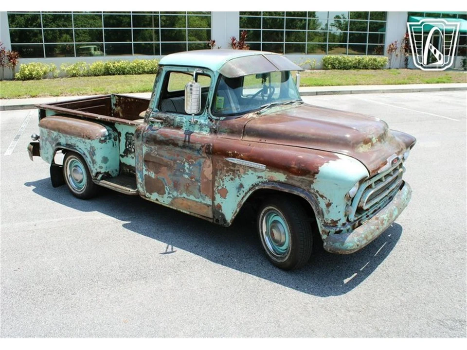 1957 Chevrolet Task Force - Image 24 of 31