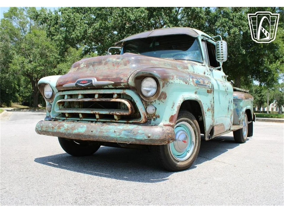 1957 Chevrolet Task Force - Image 10 of 31