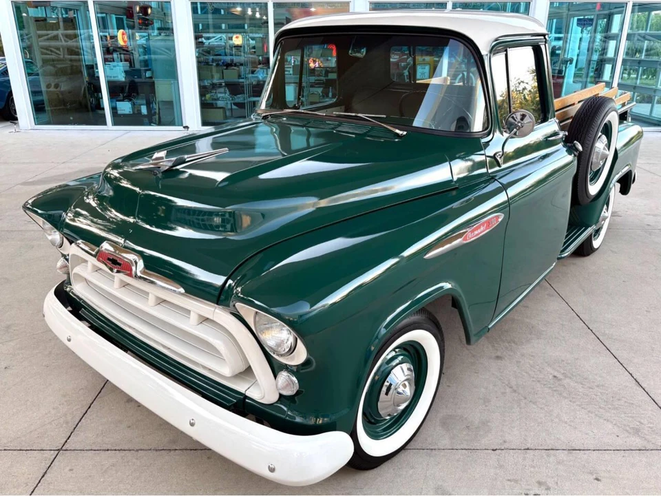 1957 Chevrolet Task Force - Image 20 of 31