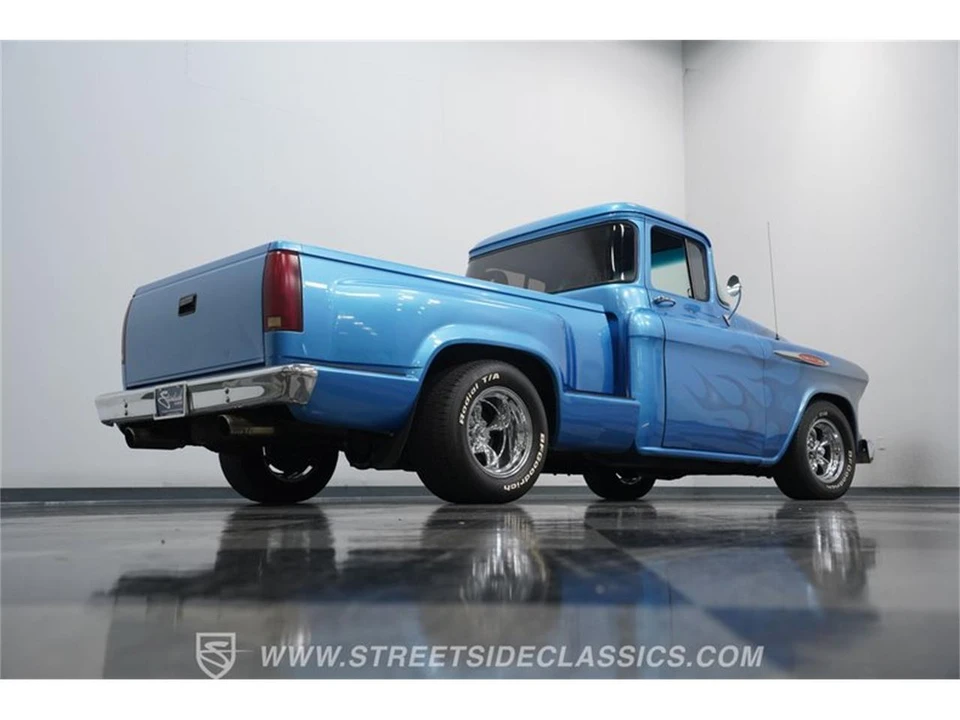 1957 Chevrolet Task Force - Image 25 of 31