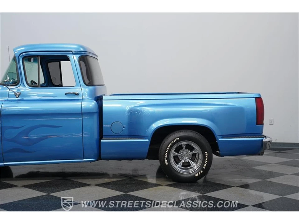1957 Chevrolet Task Force - Image 22 of 31